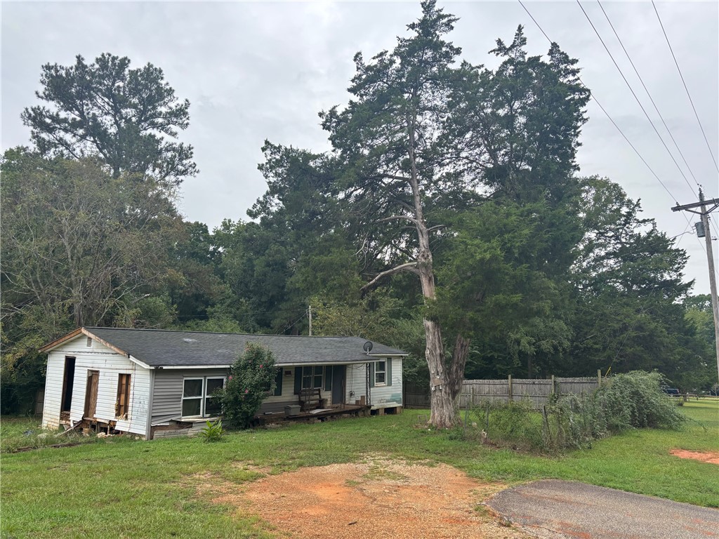 Abbeville, South Carolina 29620, United States, 2 Bedrooms Bedrooms, ,1 BathroomBathrooms,Residential,Active,185471