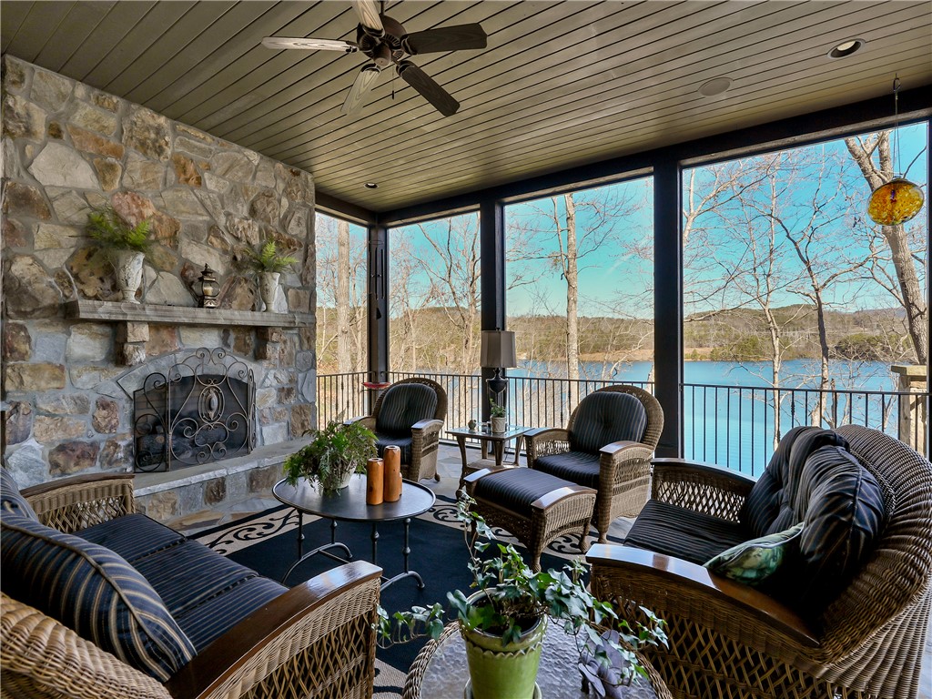 213 Jocassee Point Road, Salem, South Carolina image 16