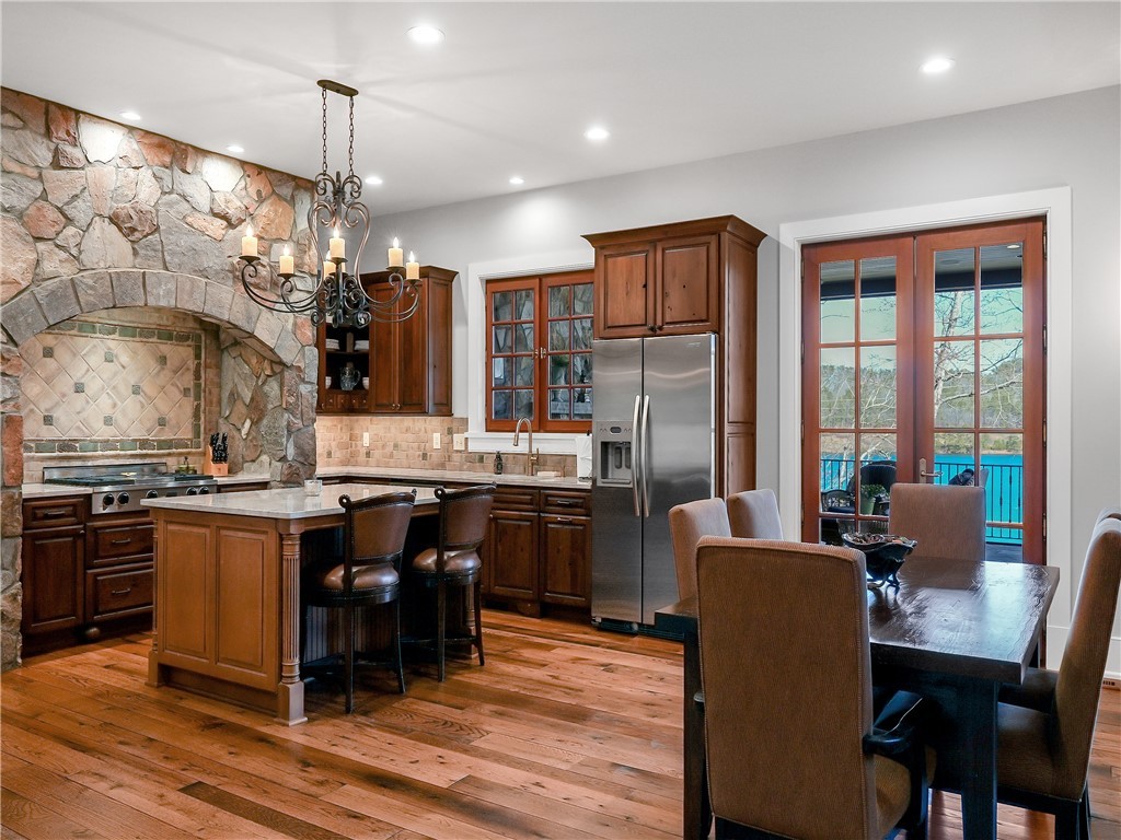 213 Jocassee Point Road, Salem, South Carolina image 12