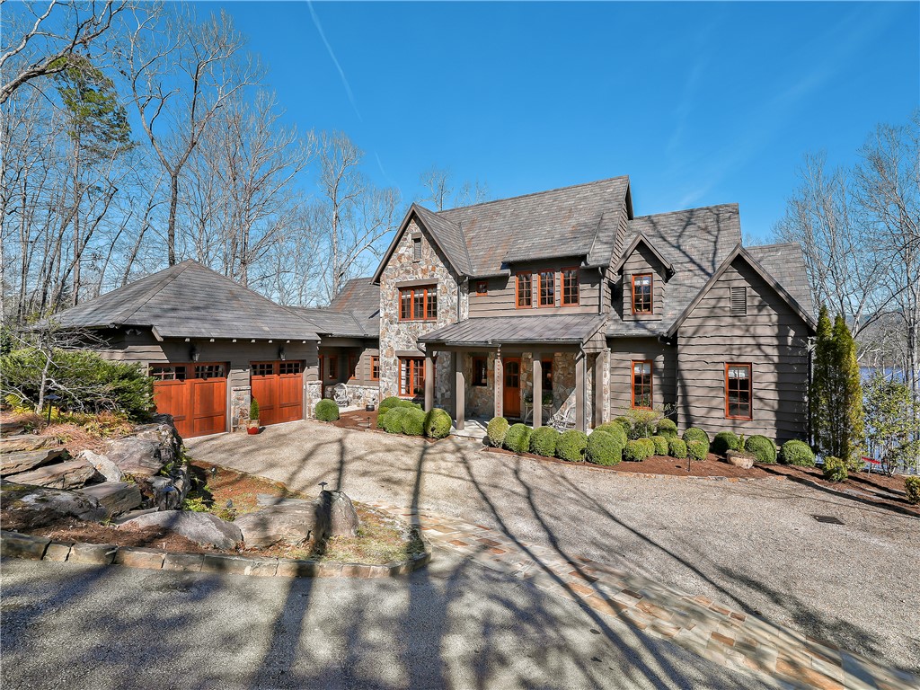 213 Jocassee Point Road, Salem, South Carolina image 1