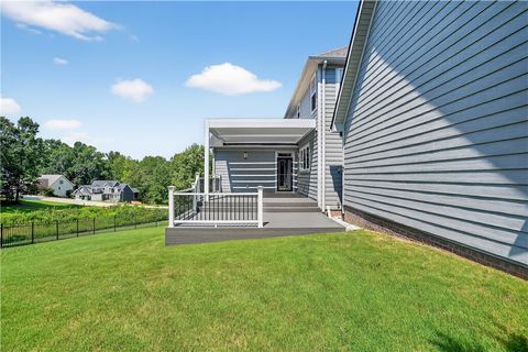 Photo of 25 Setting Sun Lane, Travelers Rest, SC 29690 (MLS # 20295085)