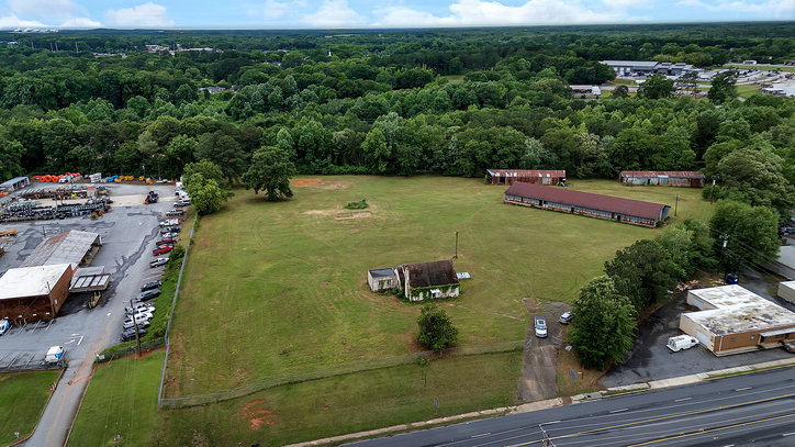 1009 Whitehall Road