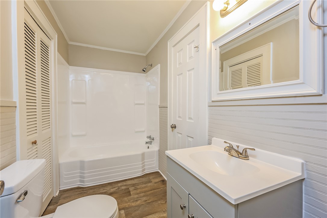 19 N Washington Avenue, Greenville, South Carolina image 11