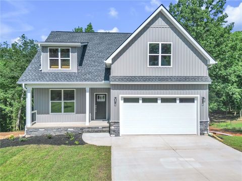Photo of 139 Mountain Lake Drive, Piedmont, SC 29673 (MLS # 20301982)