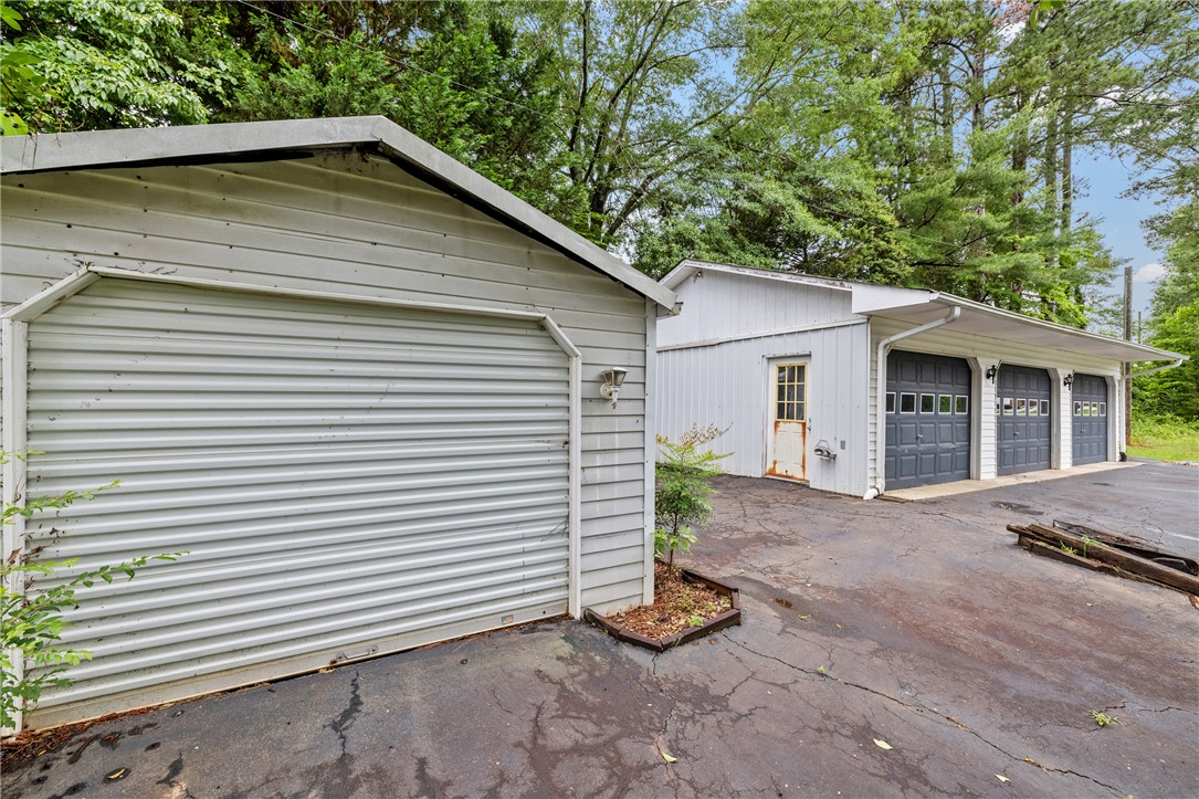 304 Mountain View Drive, Seneca, South Carolina image 34