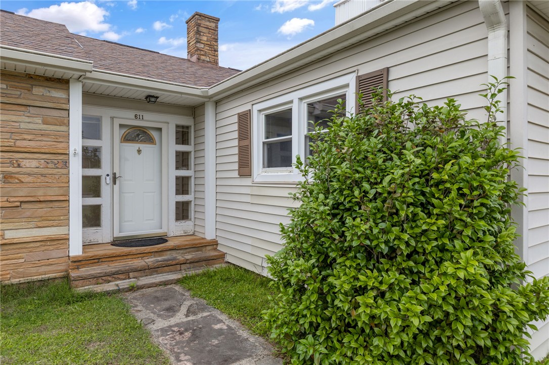 611 E. South 6th Street, Seneca, South Carolina image 2