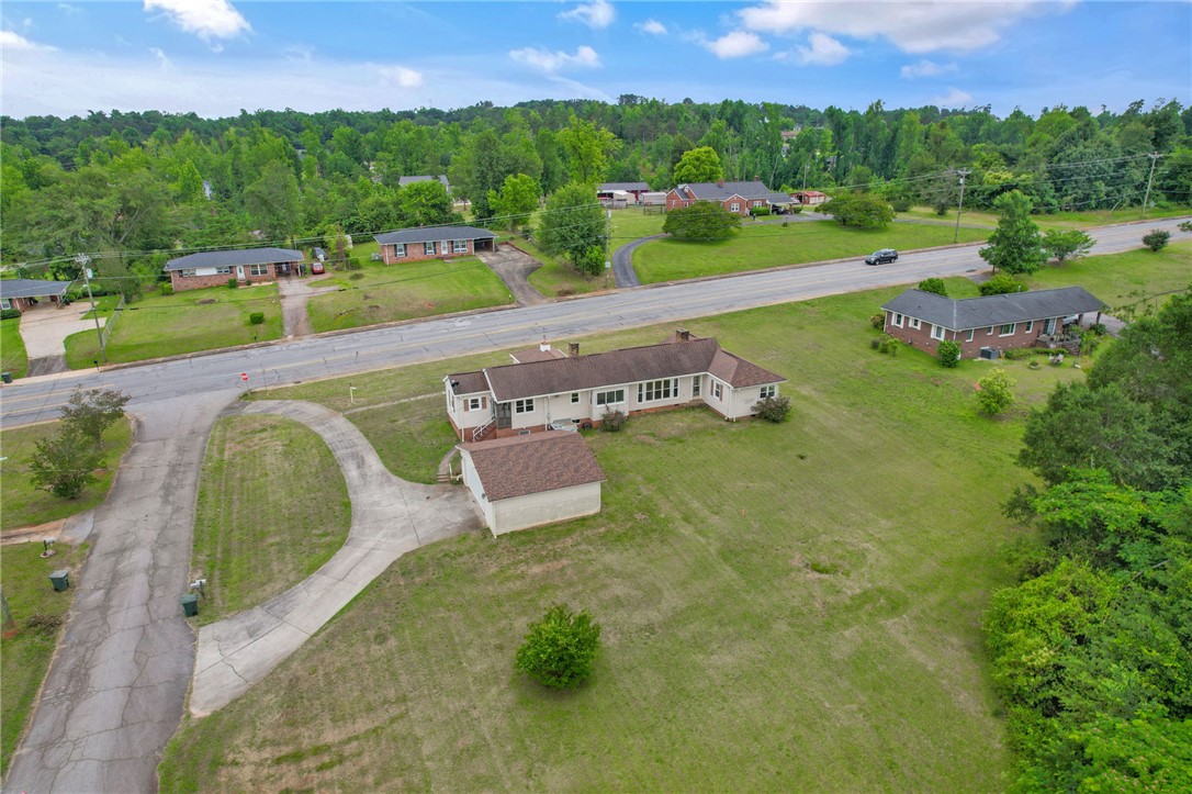611 E. South 6th Street, Seneca, South Carolina image 35