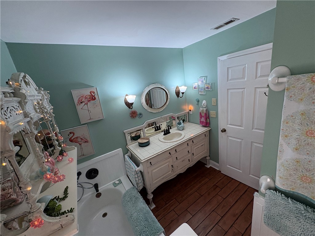 5062 Keowee School Road, Seneca, South Carolina image 32