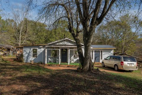 Photo of 1610 Refuge Road, Pendleton, SC 29670 (MLS # 20293279) Photo of 1610 Refuge Road, Pendleton, SC 29670 (MLS # 20293279)