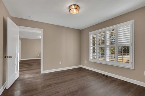 Tiny photo for 533 Stokes Drive, Seneca, SC 29672 (MLS # 20297340)