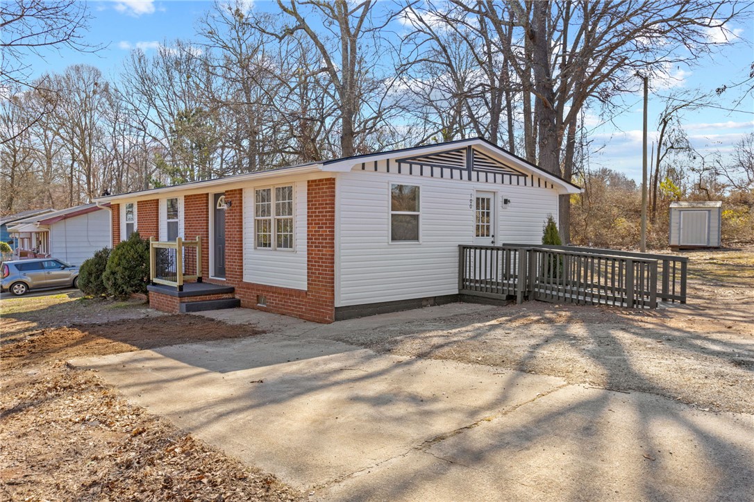 100 Willow Road, Greer, South Carolina image 3