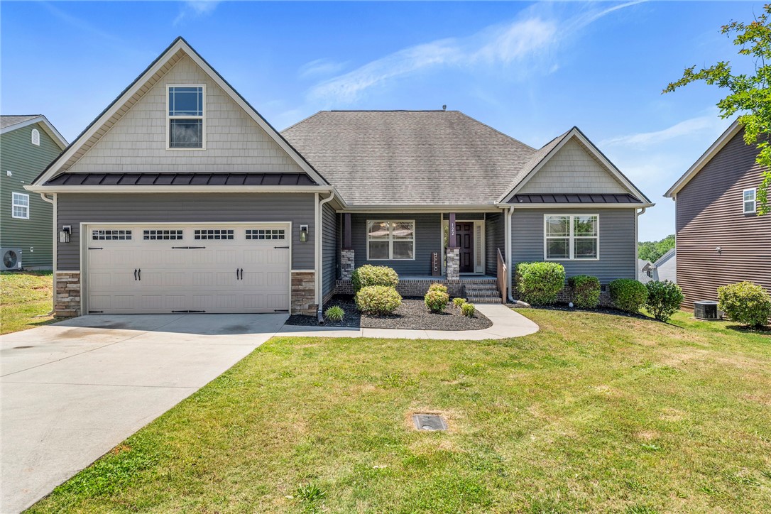 122 Corinth Drive, Piedmont, South Carolina image 1