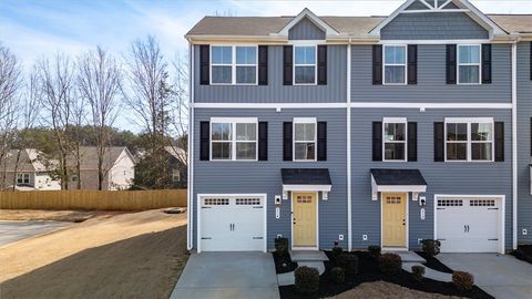 Photo of 314 Brooklane Court, Easley, SC 29642 (MLS # 20297829)