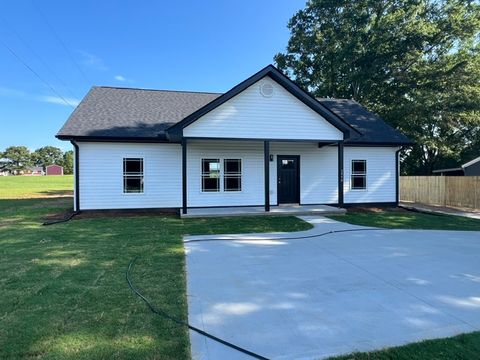 Homes For Sale - 2446 Whitehall Road<br/> Anderson, SC 29625