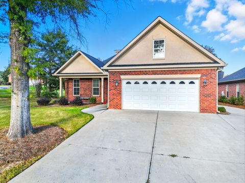 Photo of 107 Queens Court, Greenwood, SC 29649 (MLS # 20293550) Photo of 107 Queens Court, Greenwood, SC 29649 (MLS # 20293550)