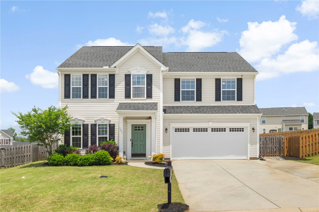 305 Vicksburg Drive, Piedmont, South Carolina image 1