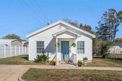 Photo of 406 Center Avenue, Anderson, SC 29624 (MLS # 20294693)