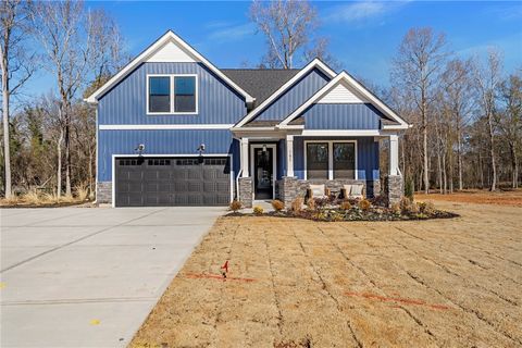 Photo of 605 Autumn Mill Drive, Seneca, SC 29678 (MLS # 20300303)