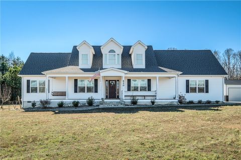 Photo of 620 George Sutherland Road, Williamston, SC 29697 (MLS # 20295820)