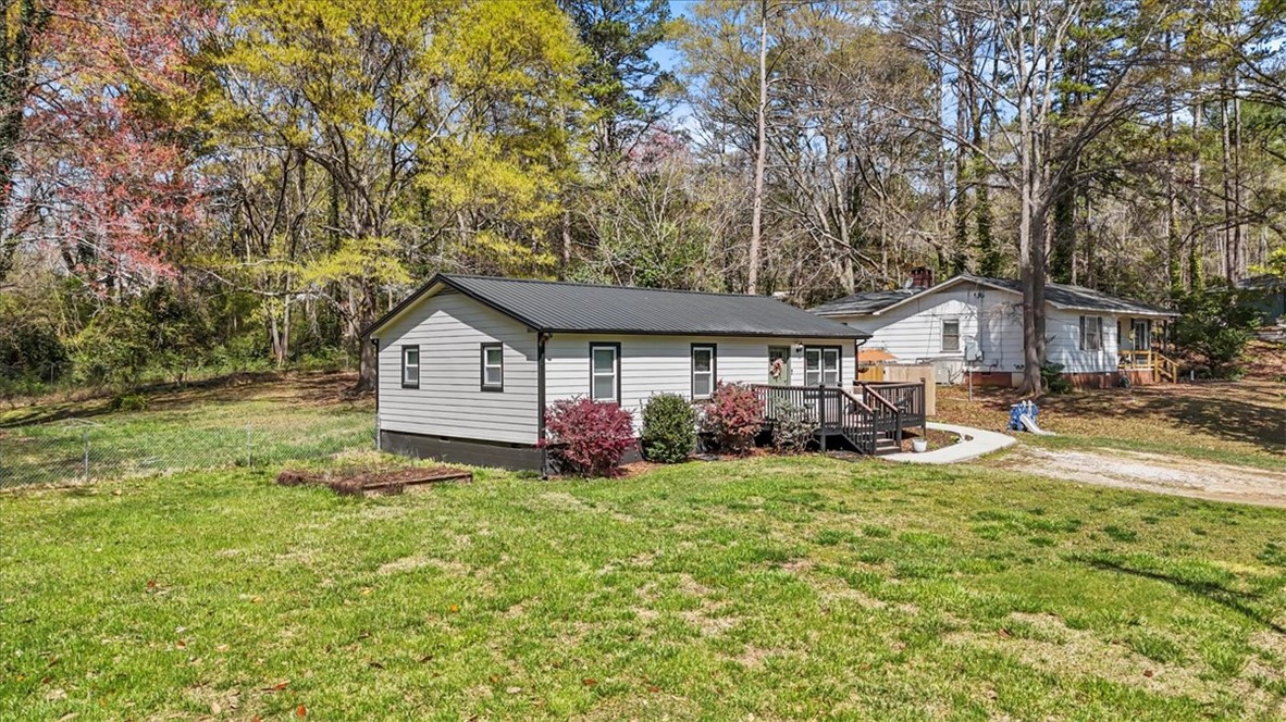 303 Shadybrook Drive, Walhalla, South Carolina image 2