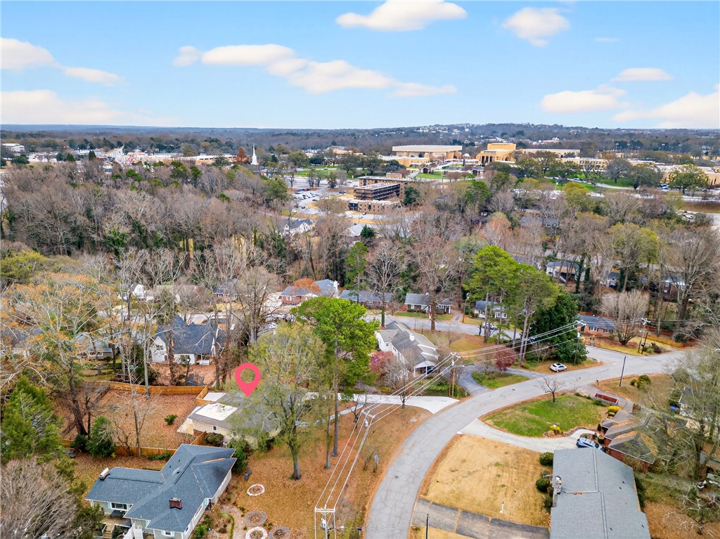 Greenville, South Carolina 29609, United States, 4 Bedrooms Bedrooms, ,2 BathroomsBathrooms,Residential,Active,252349