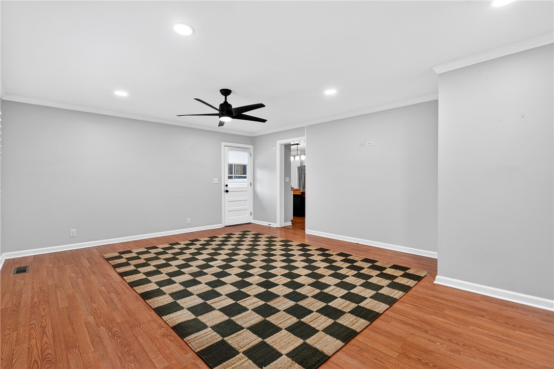 Greenville, South Carolina 29609, United States, 4 Bedrooms Bedrooms, ,2 BathroomsBathrooms,Residential,Active,252349