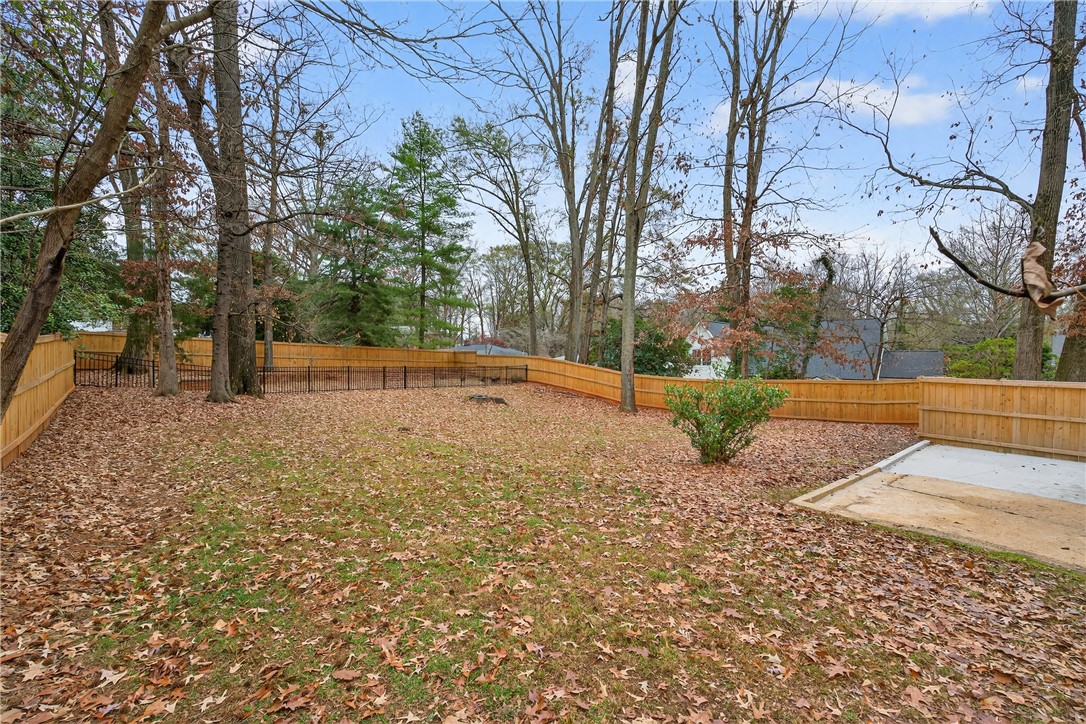 Greenville, South Carolina 29609, United States, 4 Bedrooms Bedrooms, ,2 BathroomsBathrooms,Residential,Active,252349