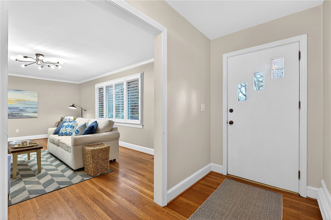 Greenville, South Carolina 29609, United States, 4 Bedrooms Bedrooms, ,2 BathroomsBathrooms,Residential,Active,252349