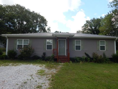 Homes For Rent - 104 Leah Drive<br/> Pendleton, SC 29670