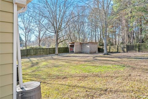 A home in Easley