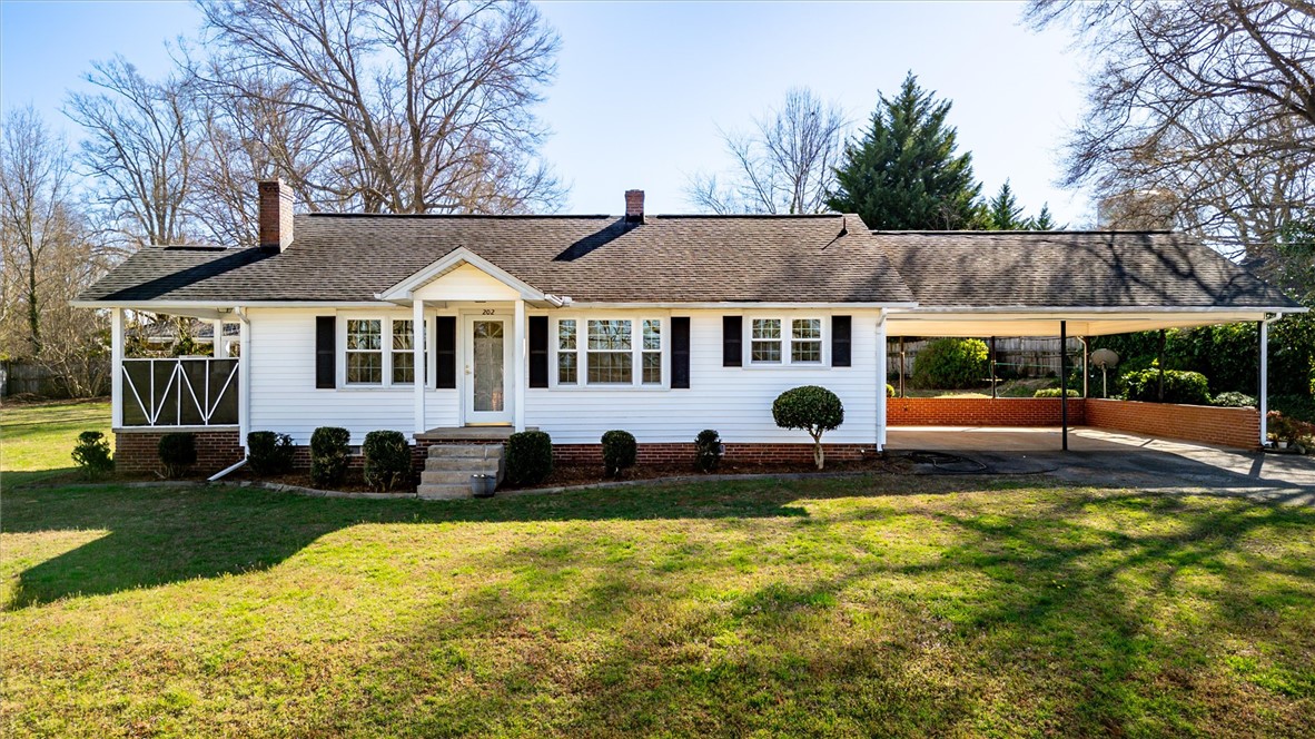 202 Washington Avenue, Easley, South Carolina image 1