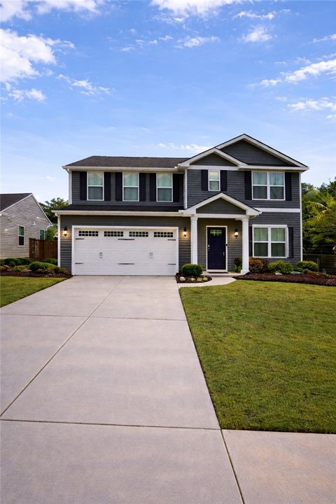Photo of 625 Batchomble Lane, Greenville, SC 29605 (MLS # 20299718)