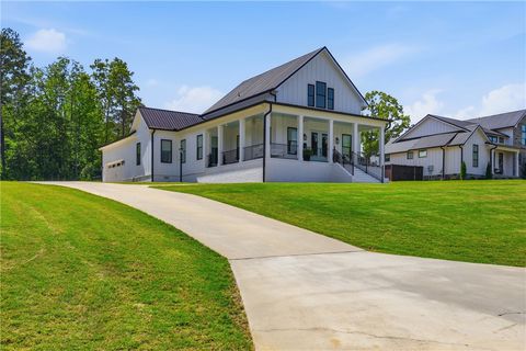Photo of 1006 Embassy Drive, Anderson, SC 29621 (MLS # 20304067)