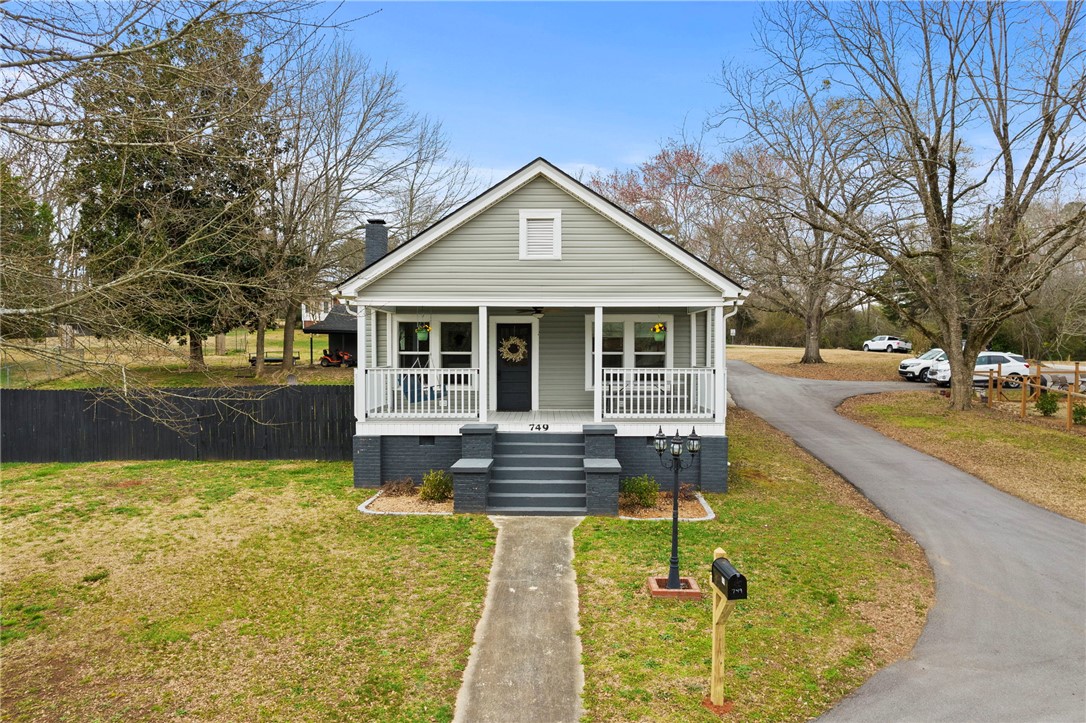 749 Pickens Drive, Liberty, South Carolina image 2