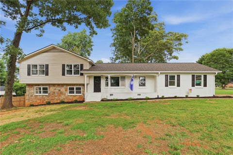 Photo of 401 Clarendon Drive, Easley, SC 29642 (MLS # 20305247)