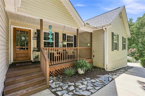 Photo of 105 Wapiti Lane, Westminster, SC 29693 (MLS # 20305015)
