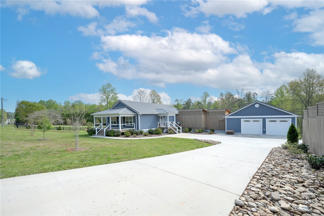 1122 Midway Road, Pickens, South Carolina image 1