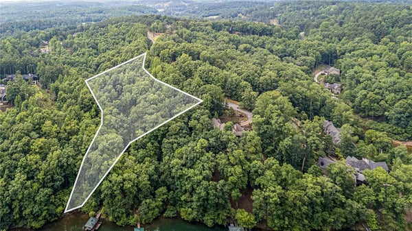111 LEAPING BROOK WAY, SIX MILE, SC 29682 - Image fdd9467cc09013e2c69e7c43671ce7aa/555048646