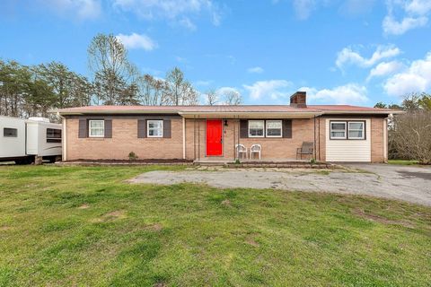 Photo of 920 White Cut Road, Walhalla, SC 29691 (MLS # 20298822)
