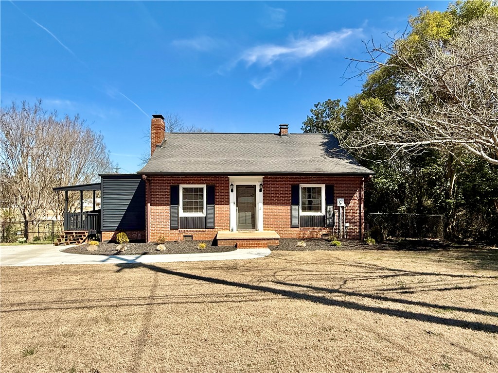 1003 S Walnut Street, Seneca, South Carolina image 1