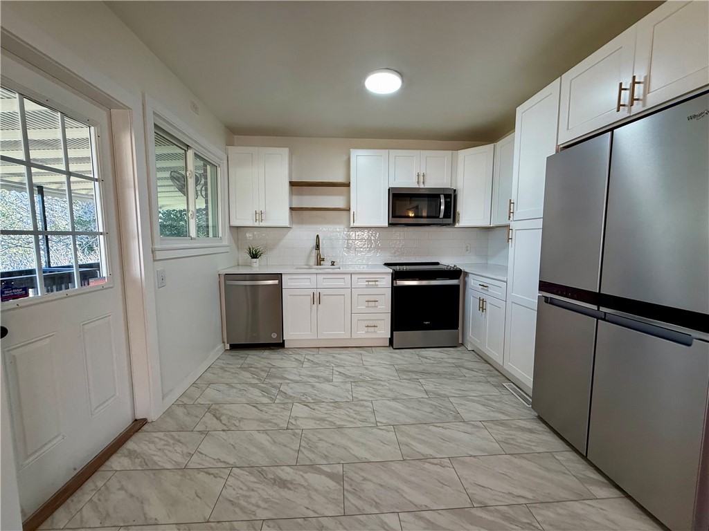 1003 S Walnut Street, Seneca, South Carolina image 10