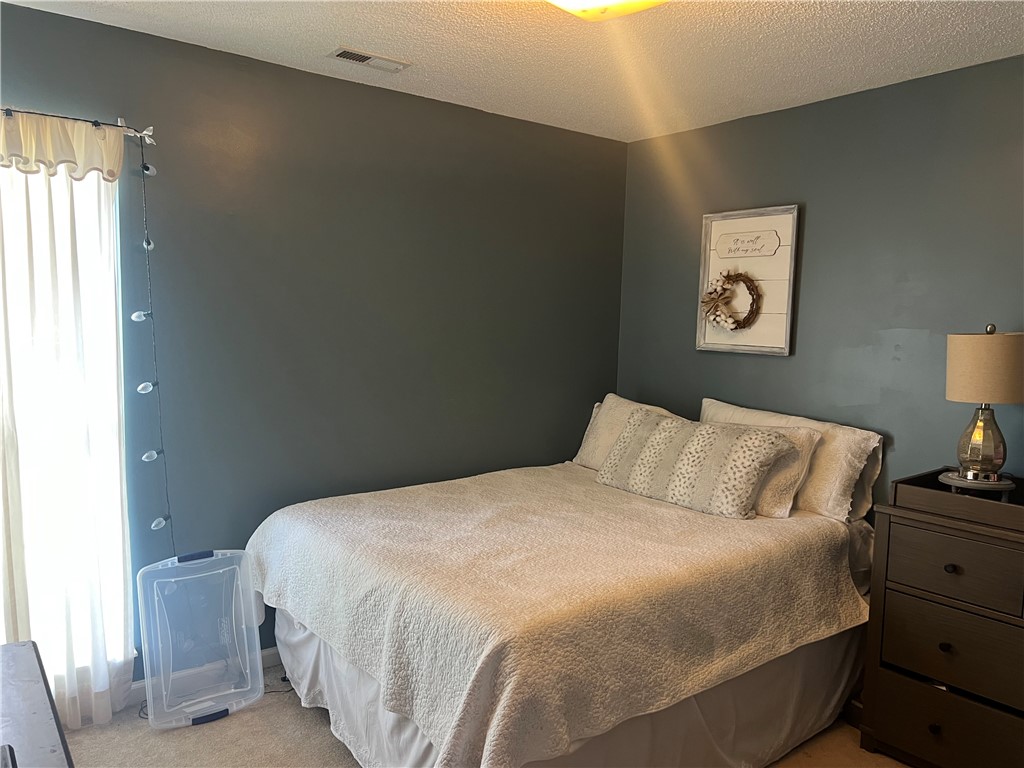 Pendleton, South Carolina 29670, United States, 3 Bedrooms Bedrooms, ,3 BathroomsBathrooms,Residential,Pending,163381