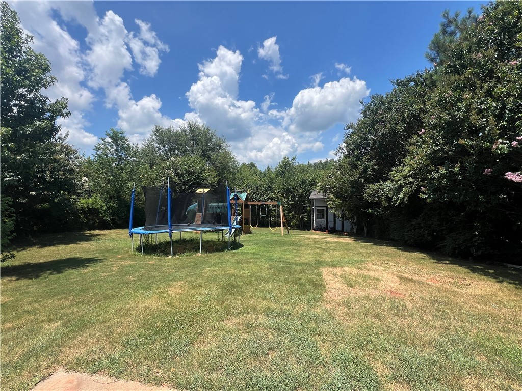 Pendleton, South Carolina 29670, United States, 3 Bedrooms Bedrooms, ,3 BathroomsBathrooms,Residential,Pending,163381