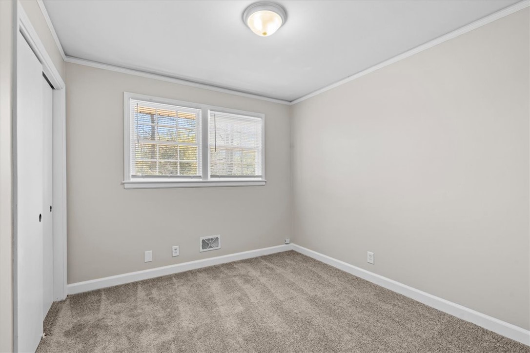 813 Pine Creek Drive, Greenville, South Carolina image 18