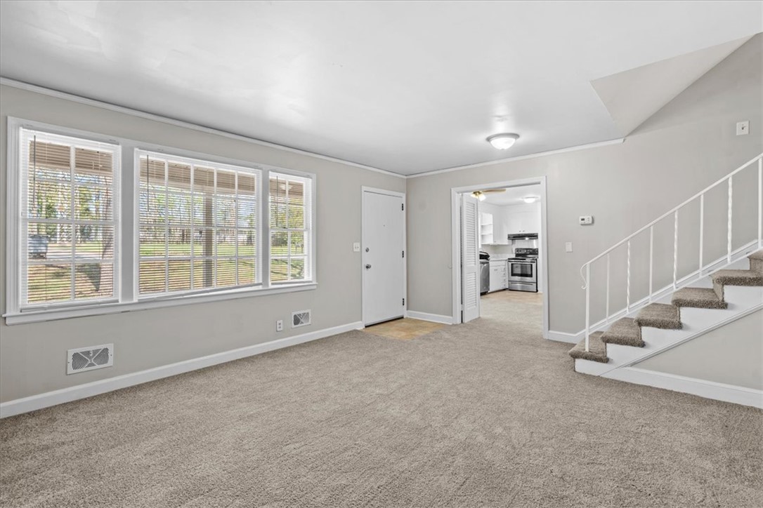 813 Pine Creek Drive, Greenville, South Carolina image 7