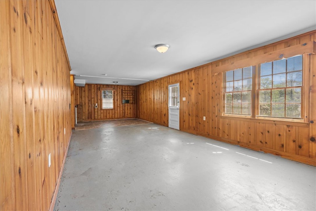 813 Pine Creek Drive, Greenville, South Carolina image 16