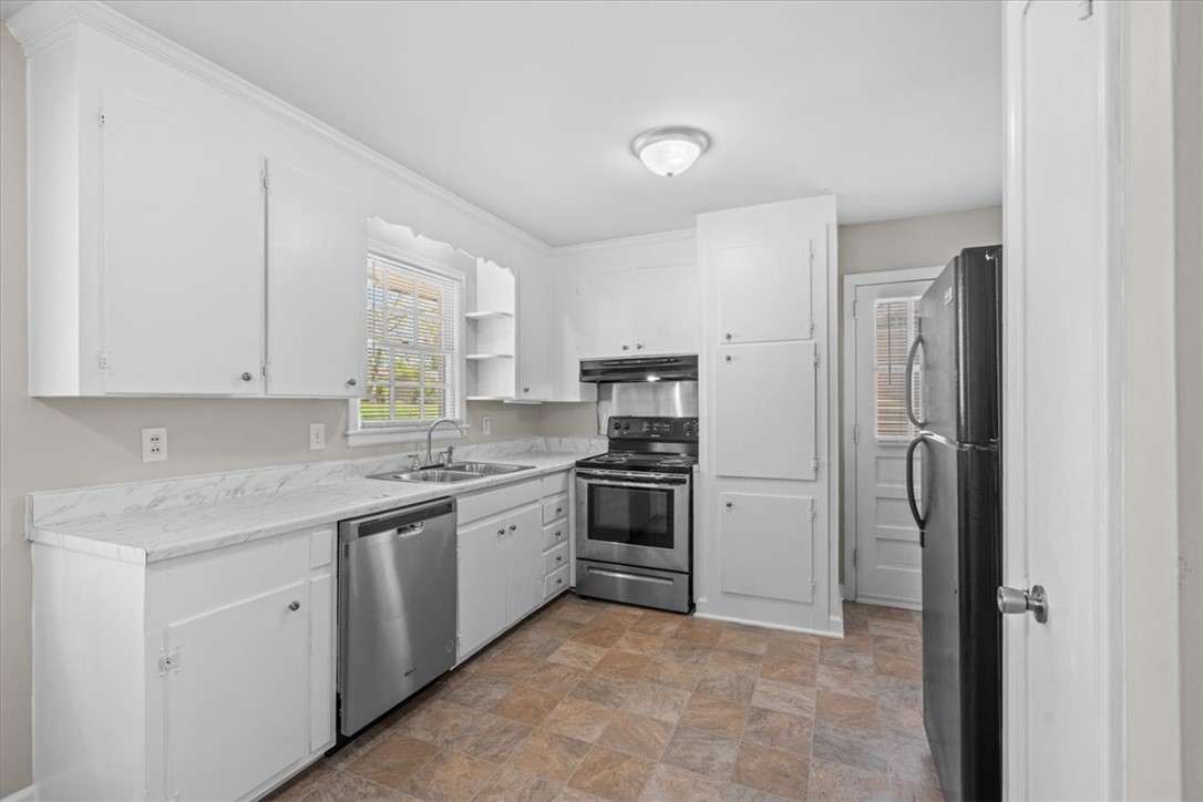 813 Pine Creek Drive, Greenville, South Carolina image 10
