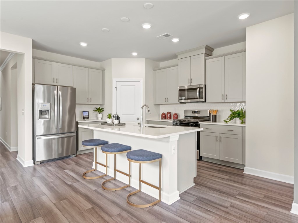 423 Yellowstone Trail, Gray Court, South Carolina image 3