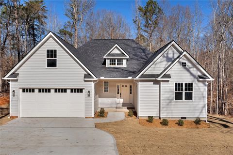 Photo of 103 Bunker Lane, Westminster, SC 29693 (MLS # 20296853)