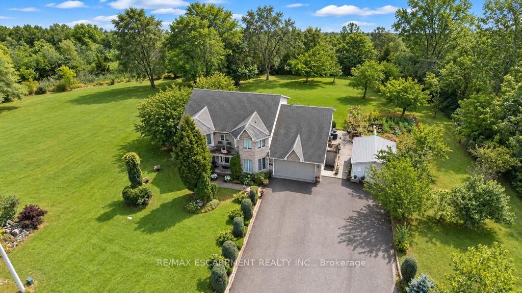 33 Maryvale Avenue